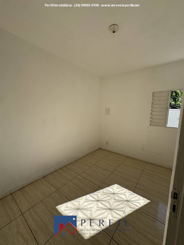 Casa a Venda no Comercial em Resende - Foto do Im�vel