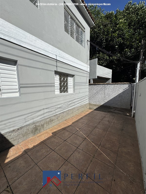 Casa a Venda no Comercial em Resende - Foto do Im�vel