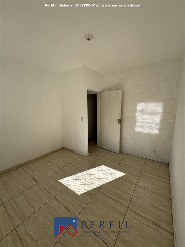 Casa a Venda no Comercial em Resende - Foto do Im�vel