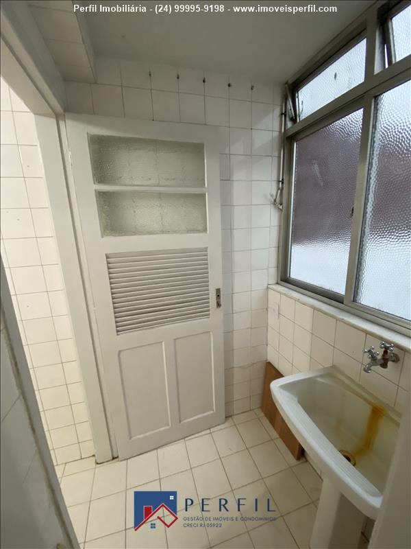 Apartamento para Alugar no Comercial em Resende - Foto do Imvel