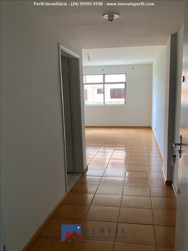 Apartamento para Alugar no Comercial em Resende - Foto do Imvel