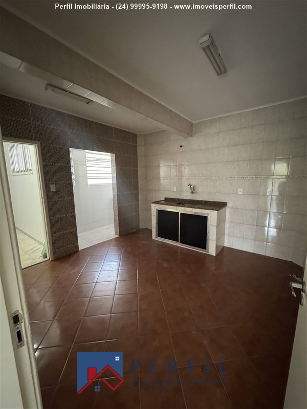 Apartamento para Alugar no Jardim Tropical em Resende - Foto do Imvel