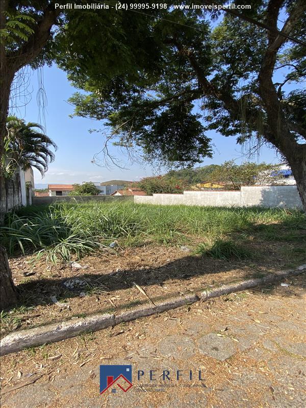 Terreno a Venda no Montese em Resende