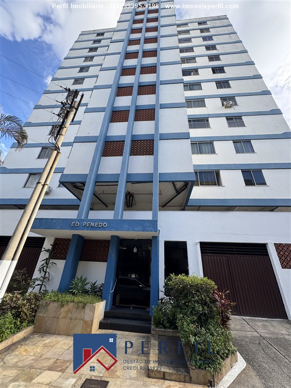 Apartamento a Venda no Comercial em Resende