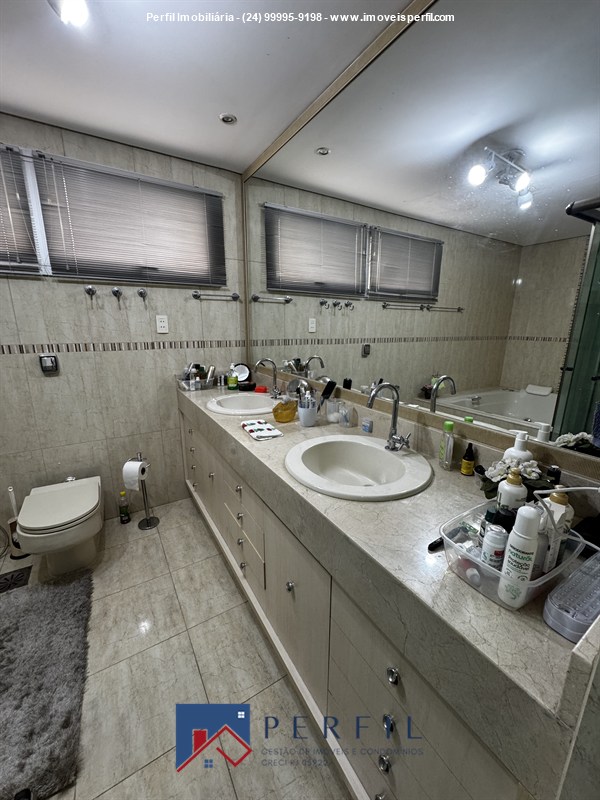 Apartamento a Venda no Centro em Resende - Foto do Im�vel