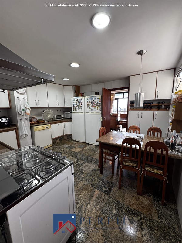 Apartamento a Venda no Centro em Resende - Foto do Im�vel