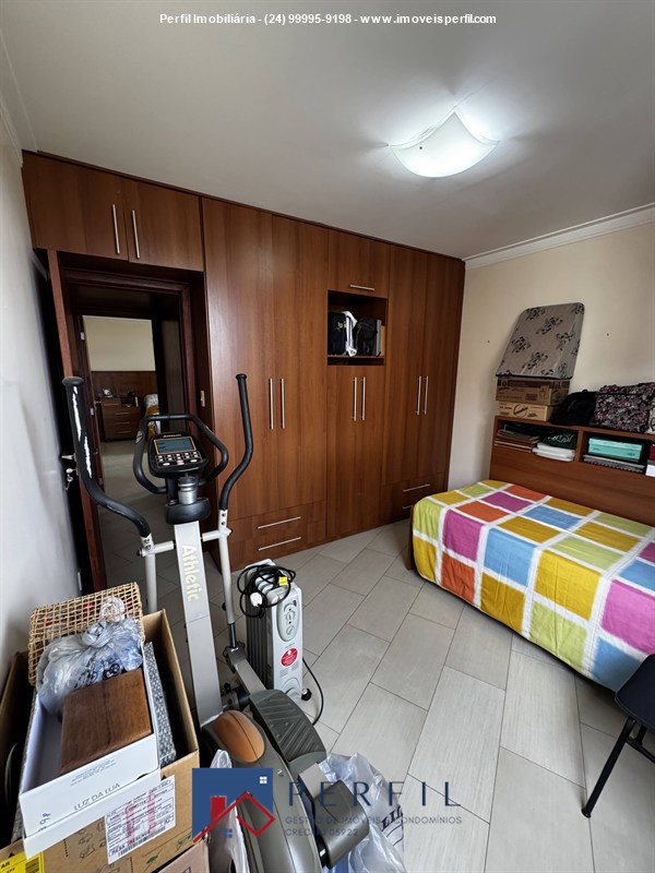 Apartamento a Venda no Centro em Resende - Foto do Im�vel