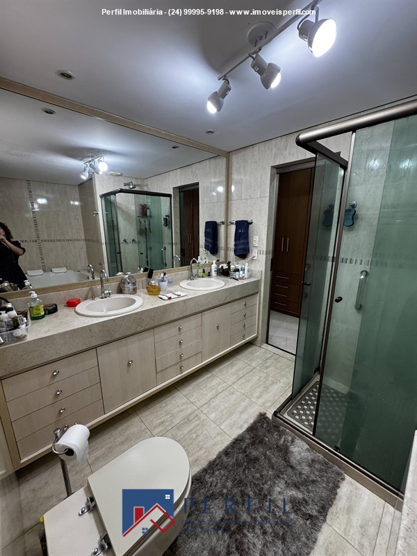 Apartamento a Venda no Centro em Resende - Foto do Im�vel