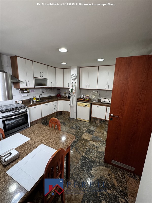 Apartamento a Venda no Centro em Resende - Foto do Im�vel