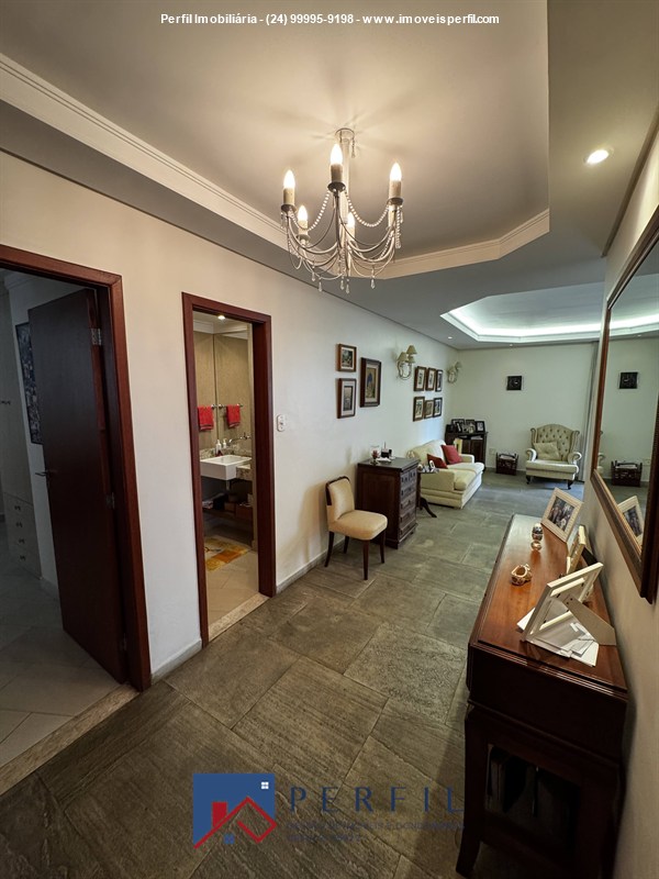 Apartamento a Venda no Centro em Resende - Foto do Im�vel