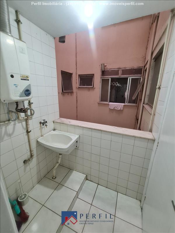 Apartamento para Venda ou Alugar no Comercial em Resende - Foto do Imvel