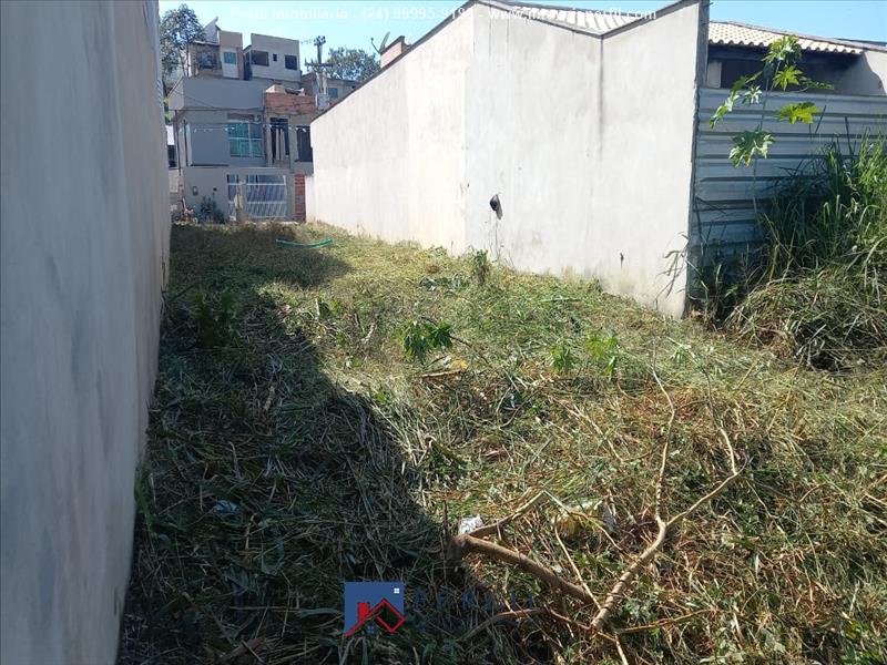 Terreno a Venda no Monet em Resende - Foto do Imvel