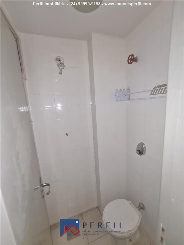 Apartamento para Venda ou Alugar no Comercial em Resende