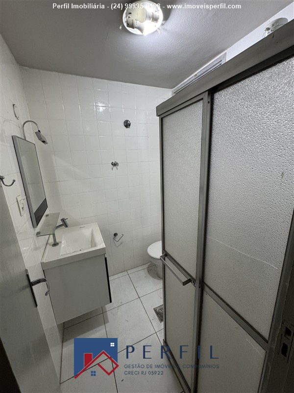Apartamento para Venda ou Alugar no Comercial em Resende