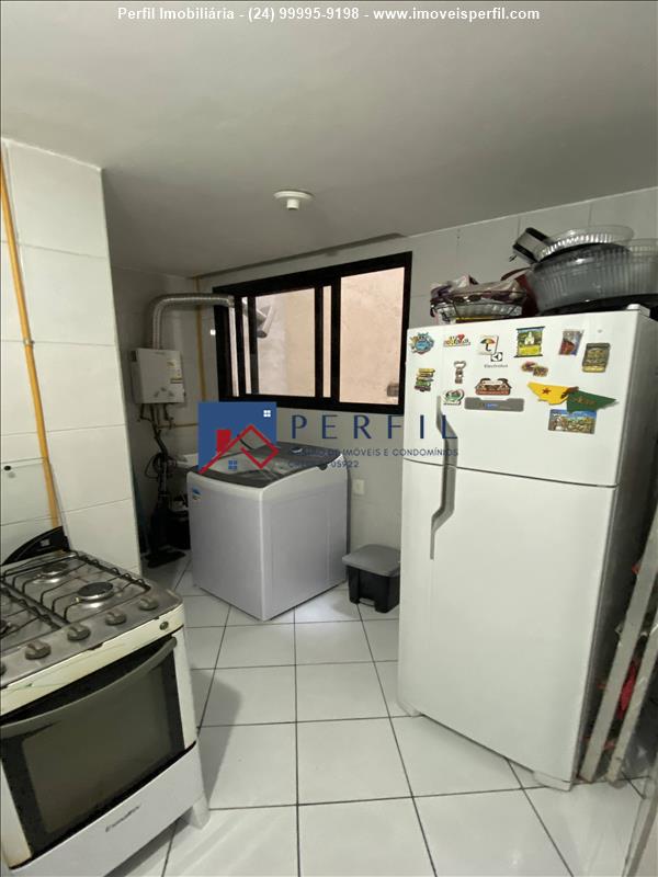 Apartamento para Venda ou Alugar no Campos Elíseos em Resende