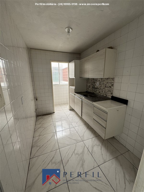 Apartamento a Venda no Comercial em Resende - Foto do Imvel
