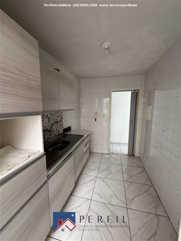Apartamento a Venda no Comercial em Resende - Foto do Imvel